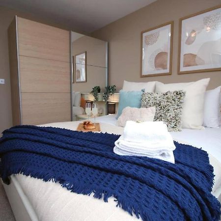 The Observatory By Mia Living 2 Bedroom Apartment Overlooking Swansea Beach With Free Parking Esterno foto