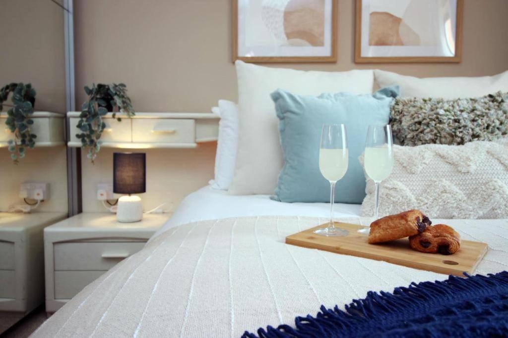 The Observatory By Mia Living 2 Bedroom Apartment Overlooking Swansea Beach With Free Parking Esterno foto
